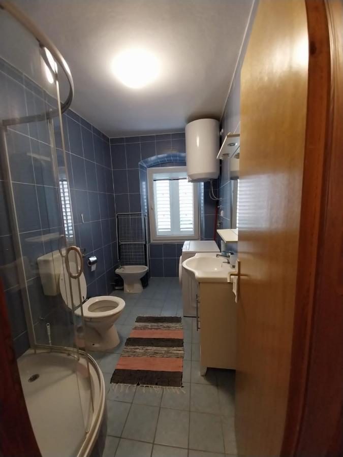 Apartmani Jadran Mali Losinj Exterior photo