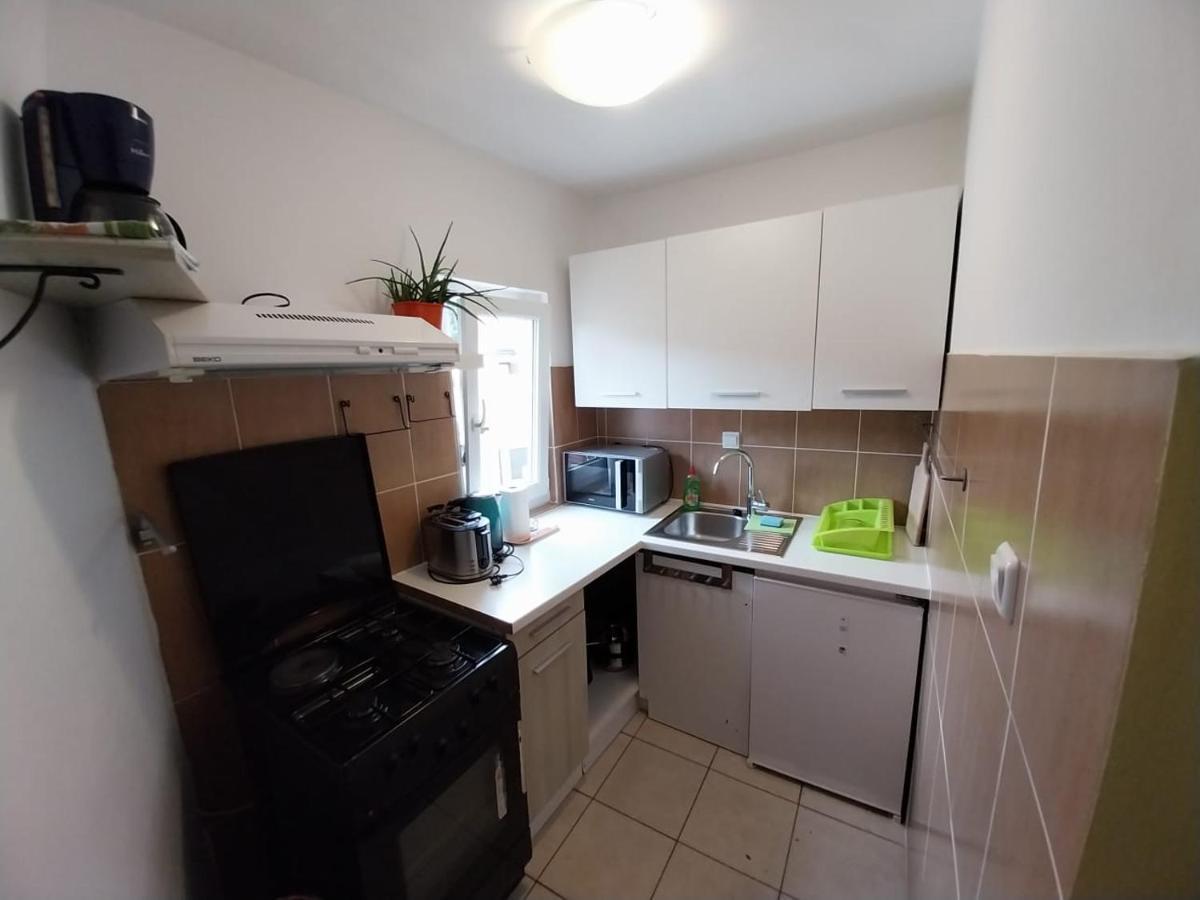 Apartmani Jadran Mali Losinj Exterior photo