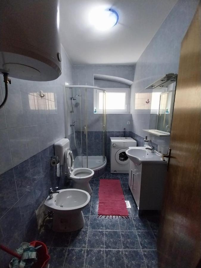 Apartmani Jadran Mali Losinj Exterior photo