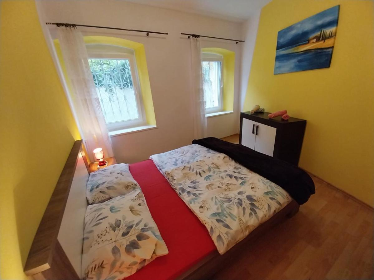 Apartmani Jadran Mali Losinj Exterior photo