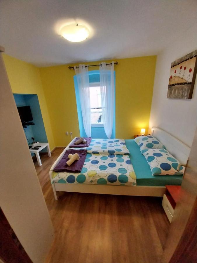 Apartmani Jadran Mali Losinj Exterior photo